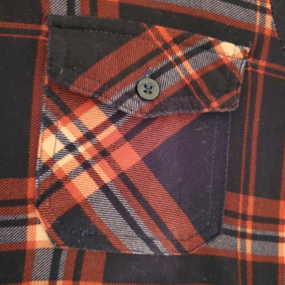 Selling Women's Plaid Blue & Maroon Button Up Long Sleeved Shirt - Picture 4 of 10